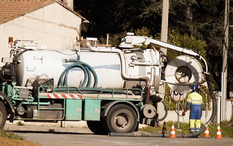 déboucher canalisations Domont